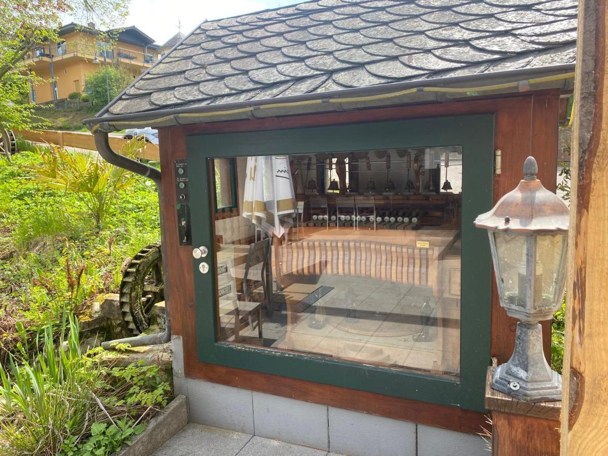 Hotel-Restaurant Theis-Muehle Biersdorf Buitenkant foto